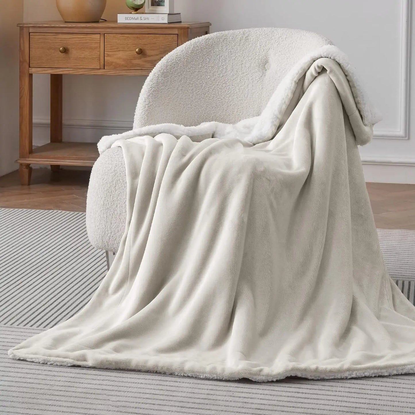 Sherpa Fleece Blanket - Thick and Warm Blanket for Winter